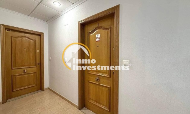 Reventa - Apartamento - Torrevieja - Playa del Cura