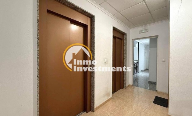 Reventa - Apartamento - Torrevieja - Playa del Cura