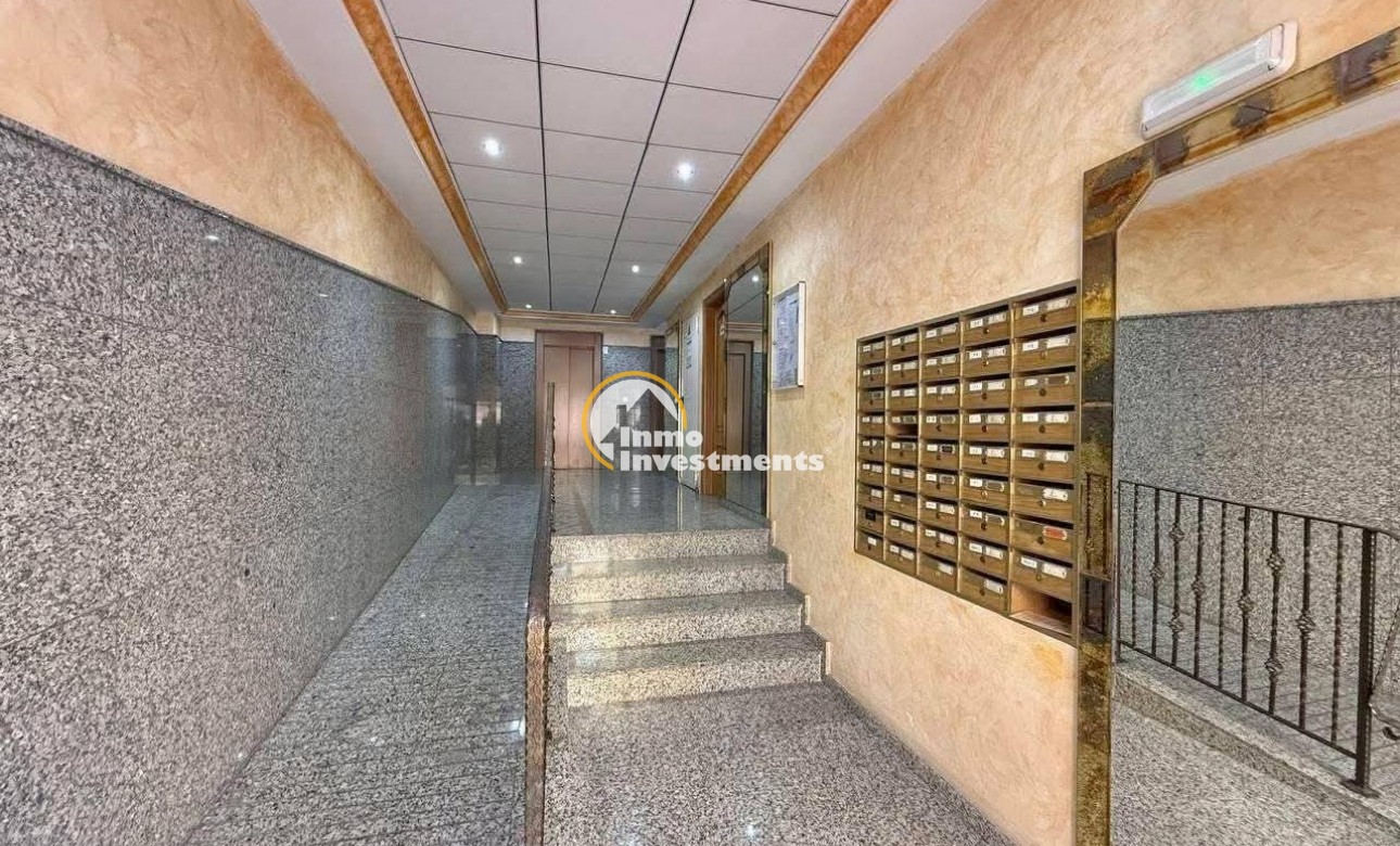 Reventa - Apartamento - Torrevieja - Playa del Cura