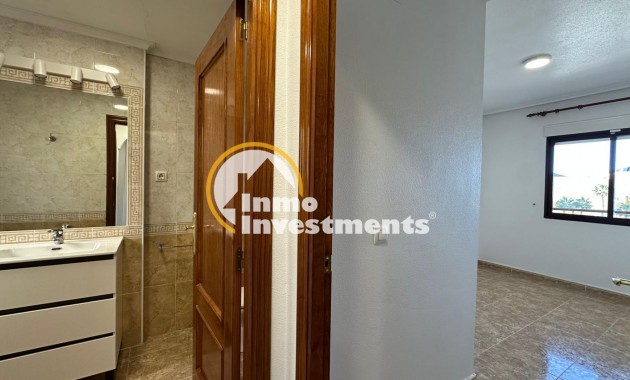 Reventa - Apartamento - Orihuela Costa - Campoamor