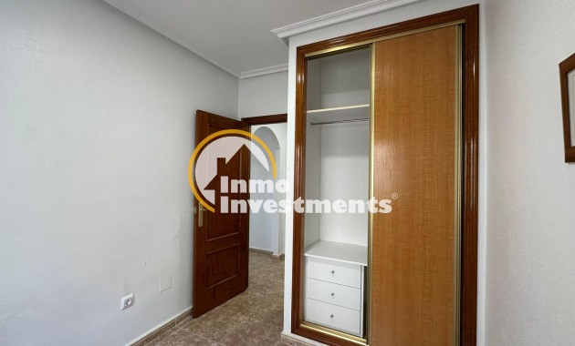 Reventa - Apartamento - Orihuela Costa - Campoamor