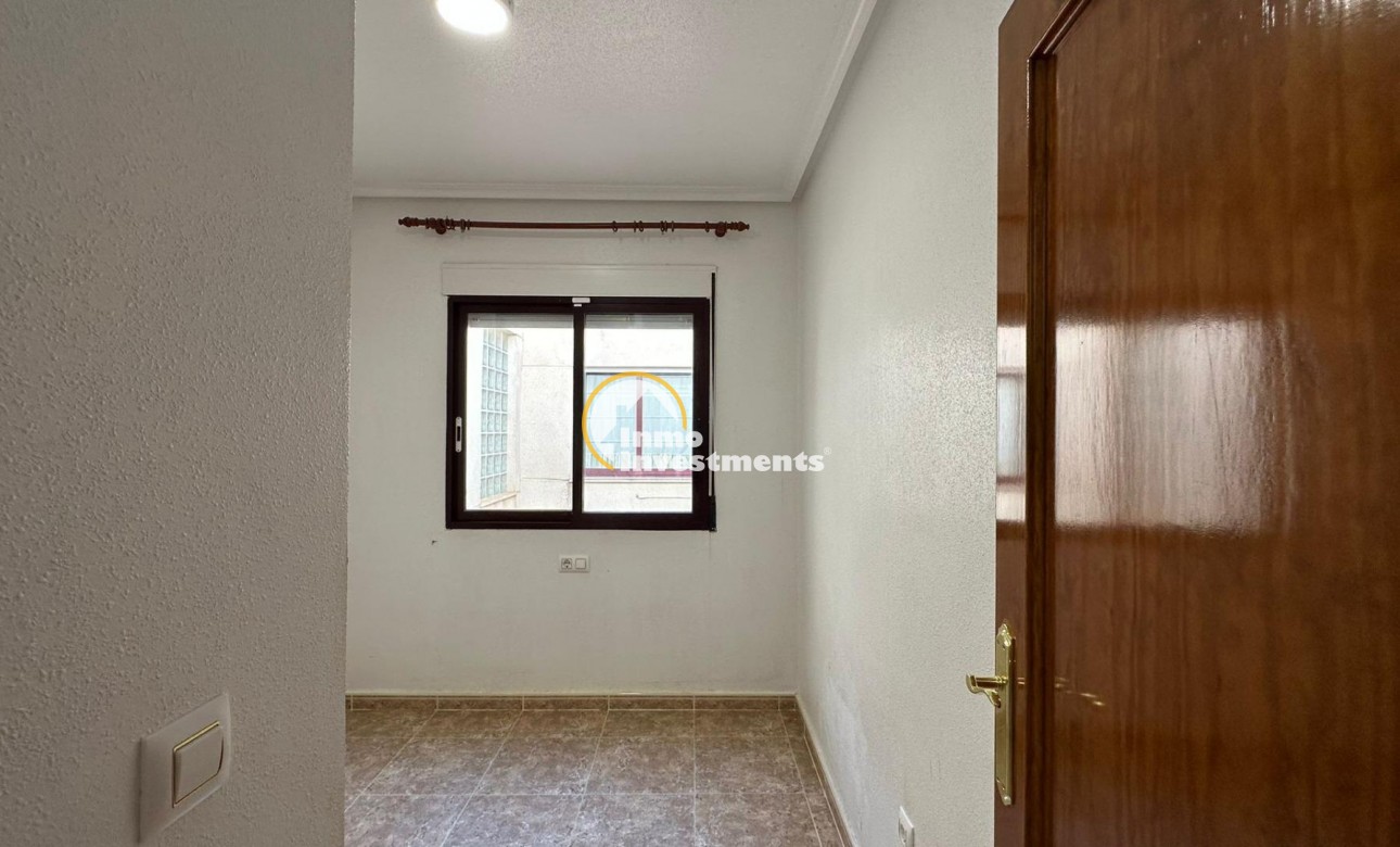 Reventa - Apartamento - Orihuela Costa - Campoamor