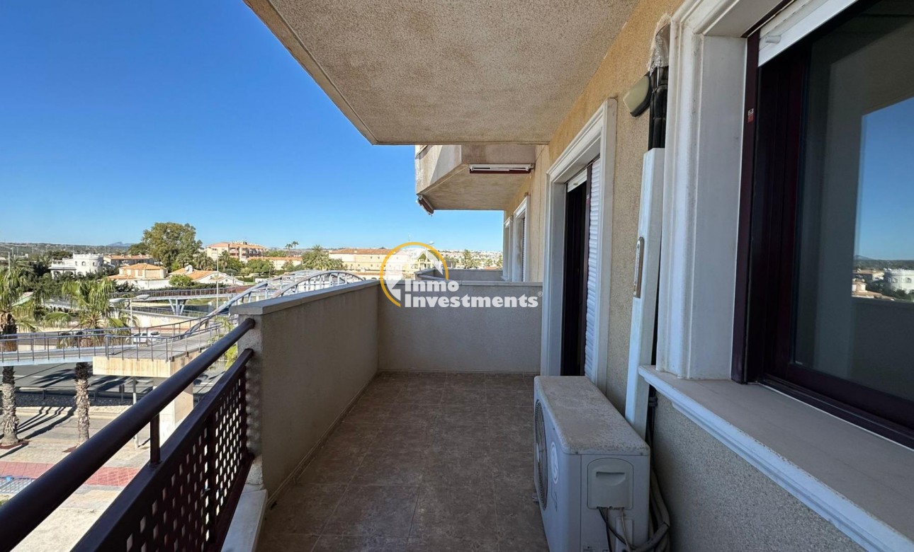 Reventa - Apartamento - Orihuela Costa - Campoamor