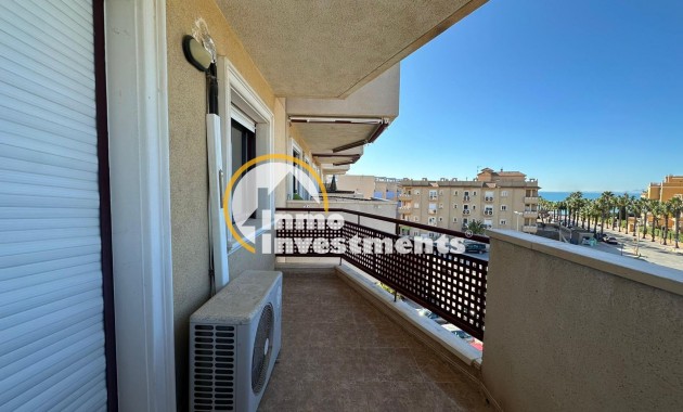 Reventa - Apartamento - Orihuela Costa - Campoamor