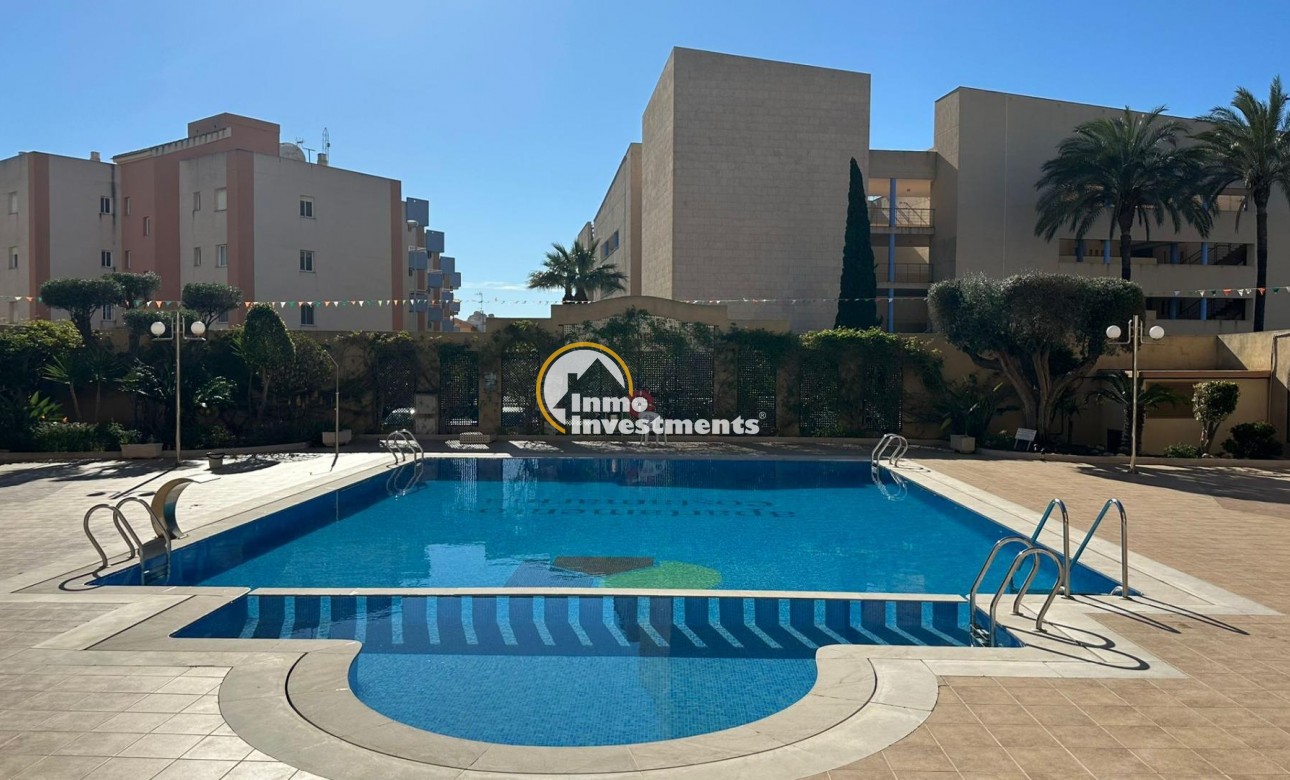 Reventa - Apartamento - Orihuela Costa - Campoamor