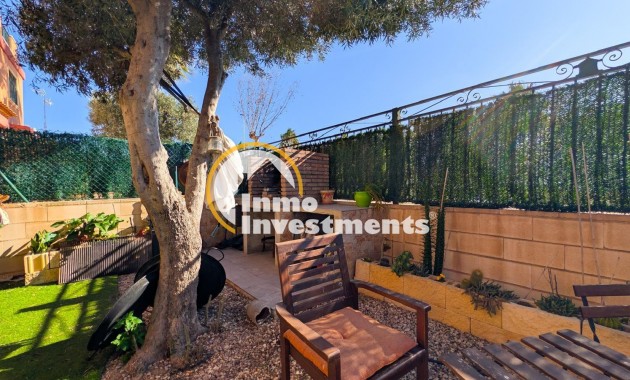 Reventa - Chalet independiente - Torrevieja - Aguas Nuevas