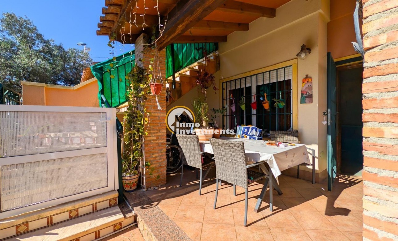 Reventa - Chalet independiente - Torrevieja - Aguas Nuevas