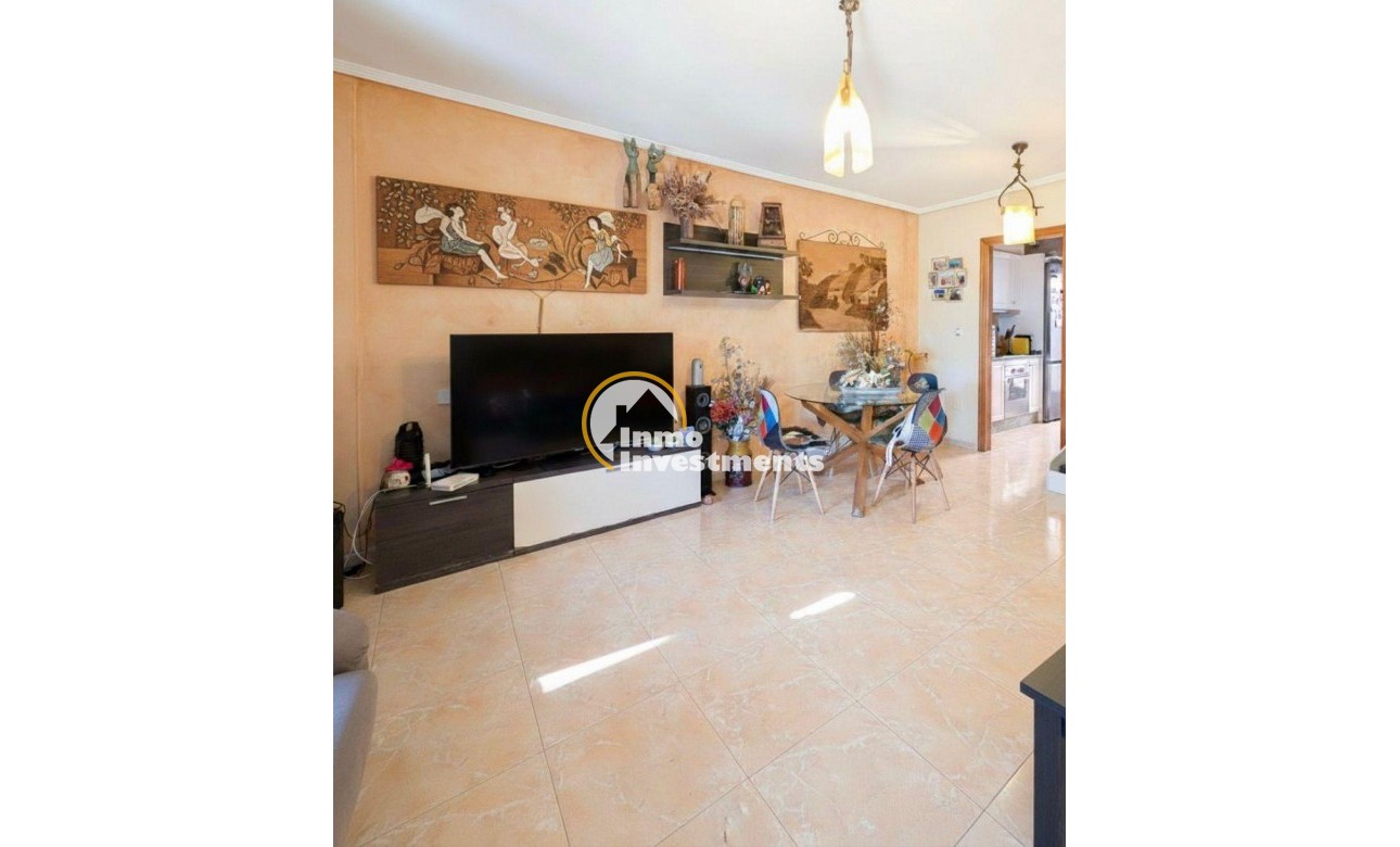 Reventa - Chalet independiente - Torrevieja - Aguas Nuevas