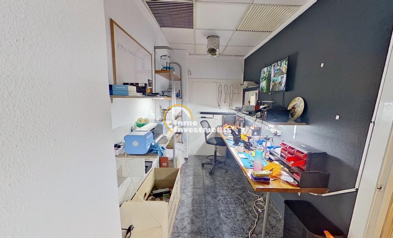 Långtidsuthyrning  - Kommersiell - Torrevieja - Habaneras