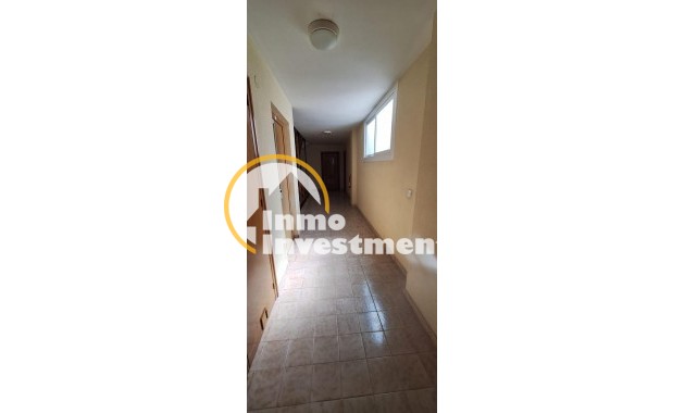 Reventa - Apartamento - Torrevieja - Acequion