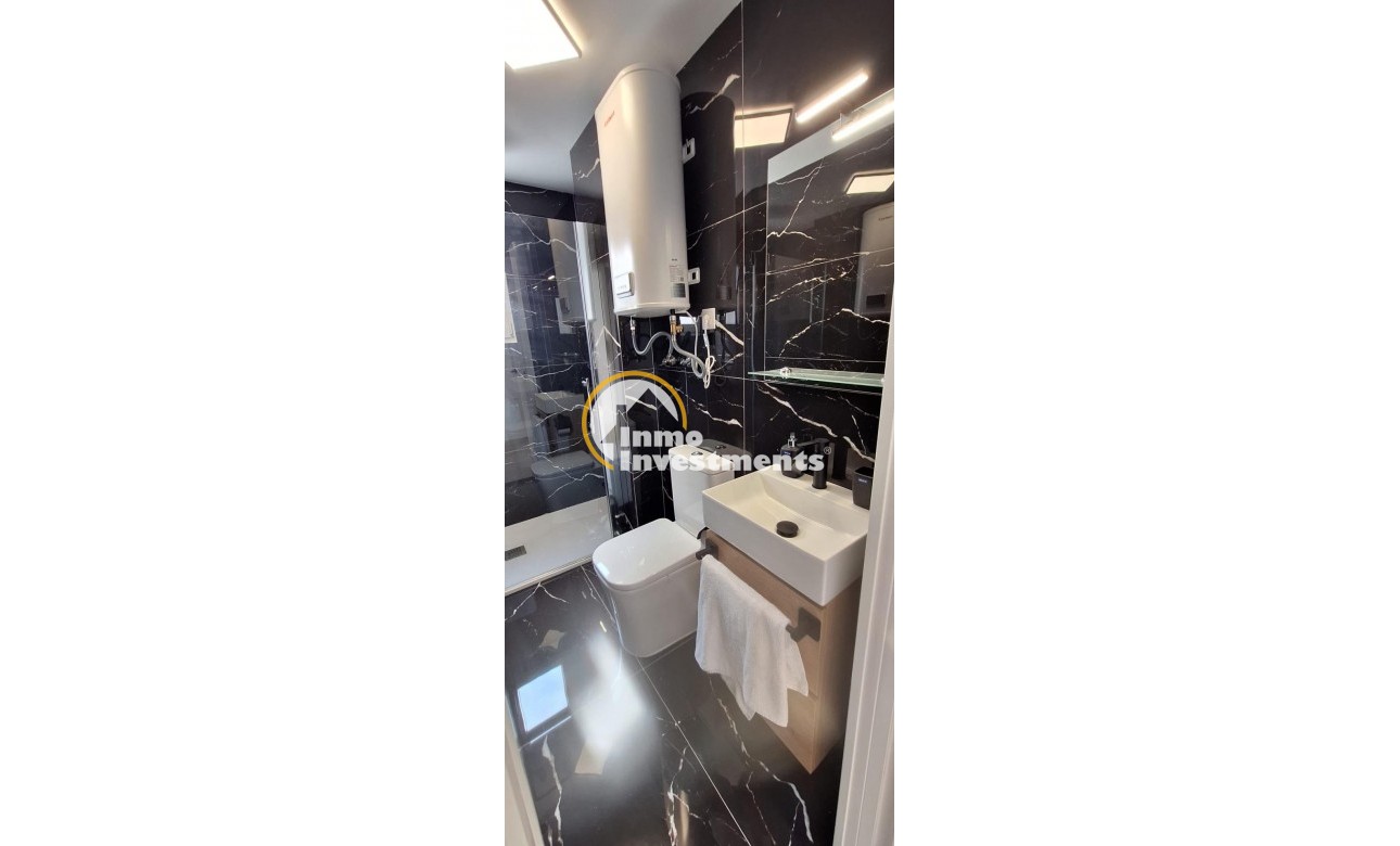 Reventa - Apartamento - Torrevieja - Acequion