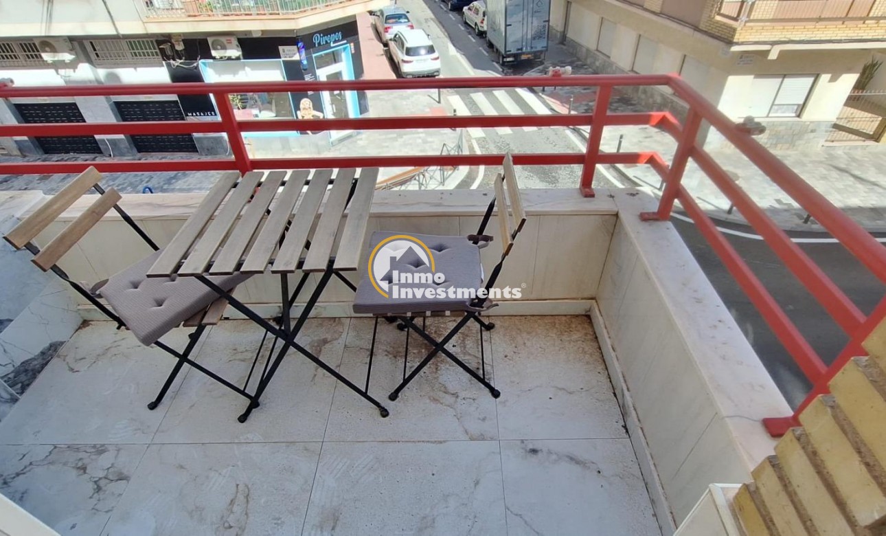 Reventa - Apartamento - Torrevieja - Estacion de autobuses