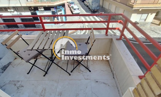 Reventa - Apartamento - Torrevieja - Estacion de autobuses