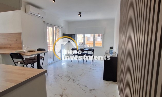 Reventa - Apartamento - Torrevieja - Estacion de autobuses