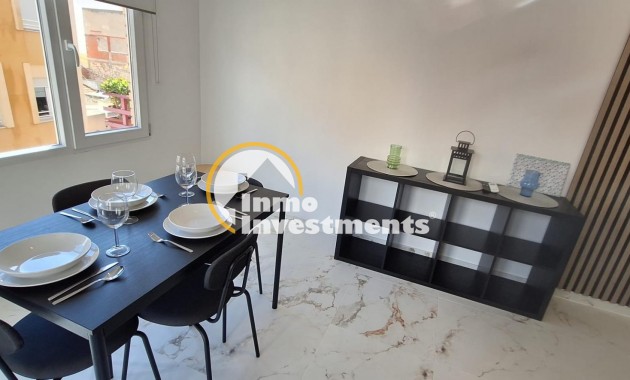 Reventa - Apartamento - Torrevieja - Estacion de autobuses