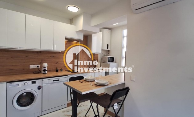 Reventa - Apartamento - Torrevieja - Estacion de autobuses