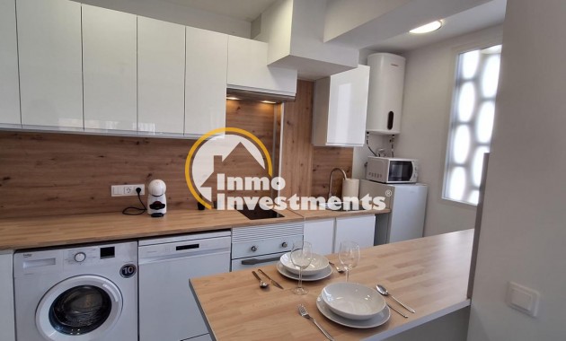 Reventa - Apartamento - Torrevieja - Estacion de autobuses