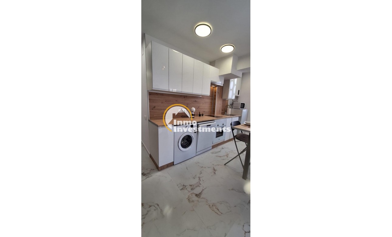 Reventa - Apartamento - Torrevieja - Estacion de autobuses