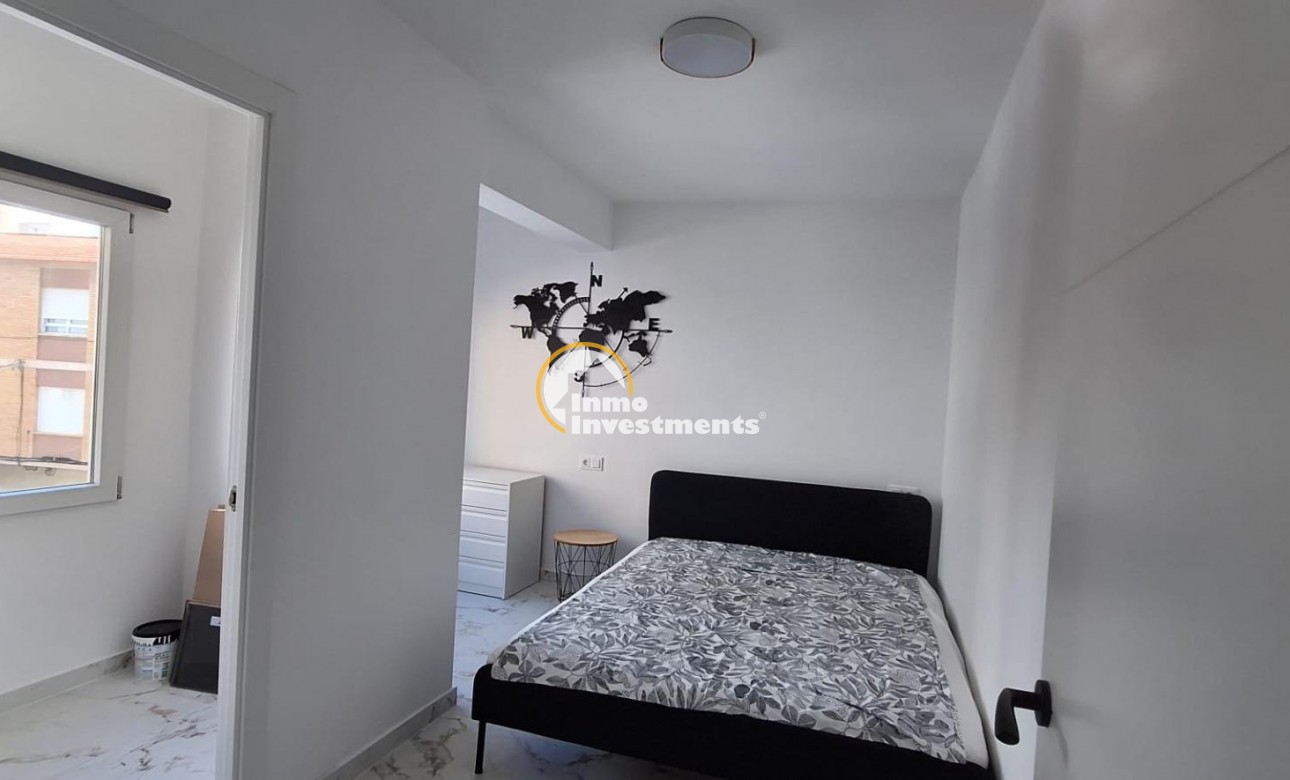 Reventa - Apartamento - Torrevieja - Estacion de autobuses