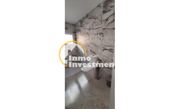 Reventa - Apartamento - Torrevieja - Estacion de autobuses