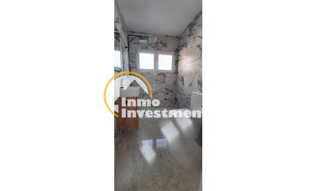 Reventa - Apartamento - Torrevieja - Estacion de autobuses