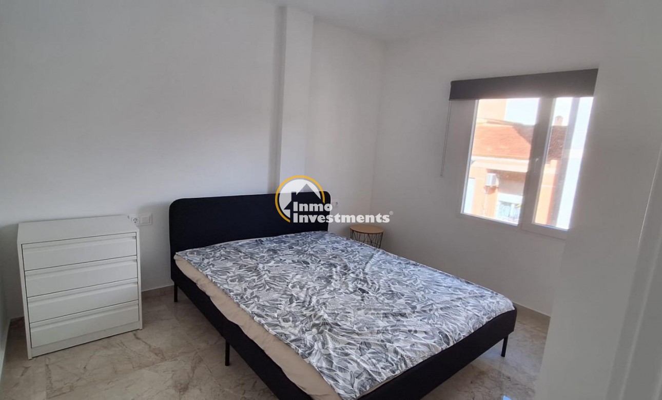 Reventa - Apartamento - Torrevieja - Estacion de autobuses