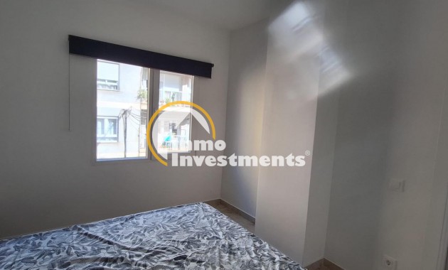 Reventa - Apartamento - Torrevieja - Estacion de autobuses