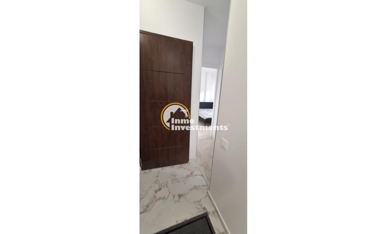 Reventa - Apartamento - Torrevieja - Estacion de autobuses