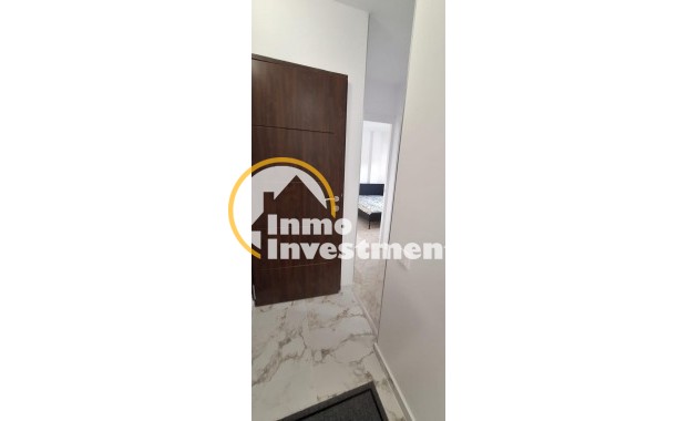 Reventa - Apartamento - Torrevieja - Estacion de autobuses