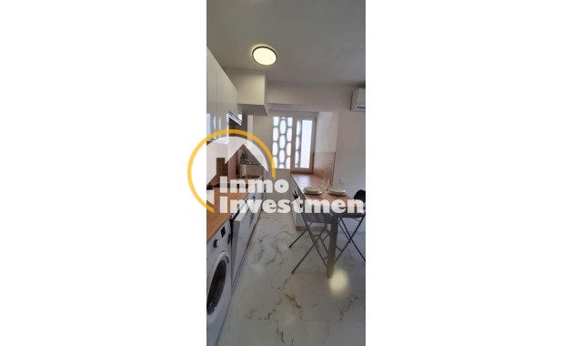 Reventa - Apartamento - Torrevieja - Estacion de autobuses