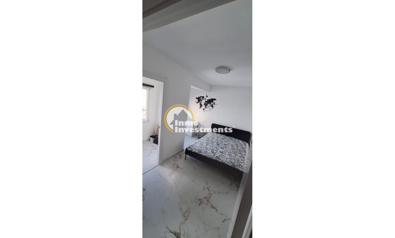 Reventa - Apartamento - Torrevieja - Estacion de autobuses