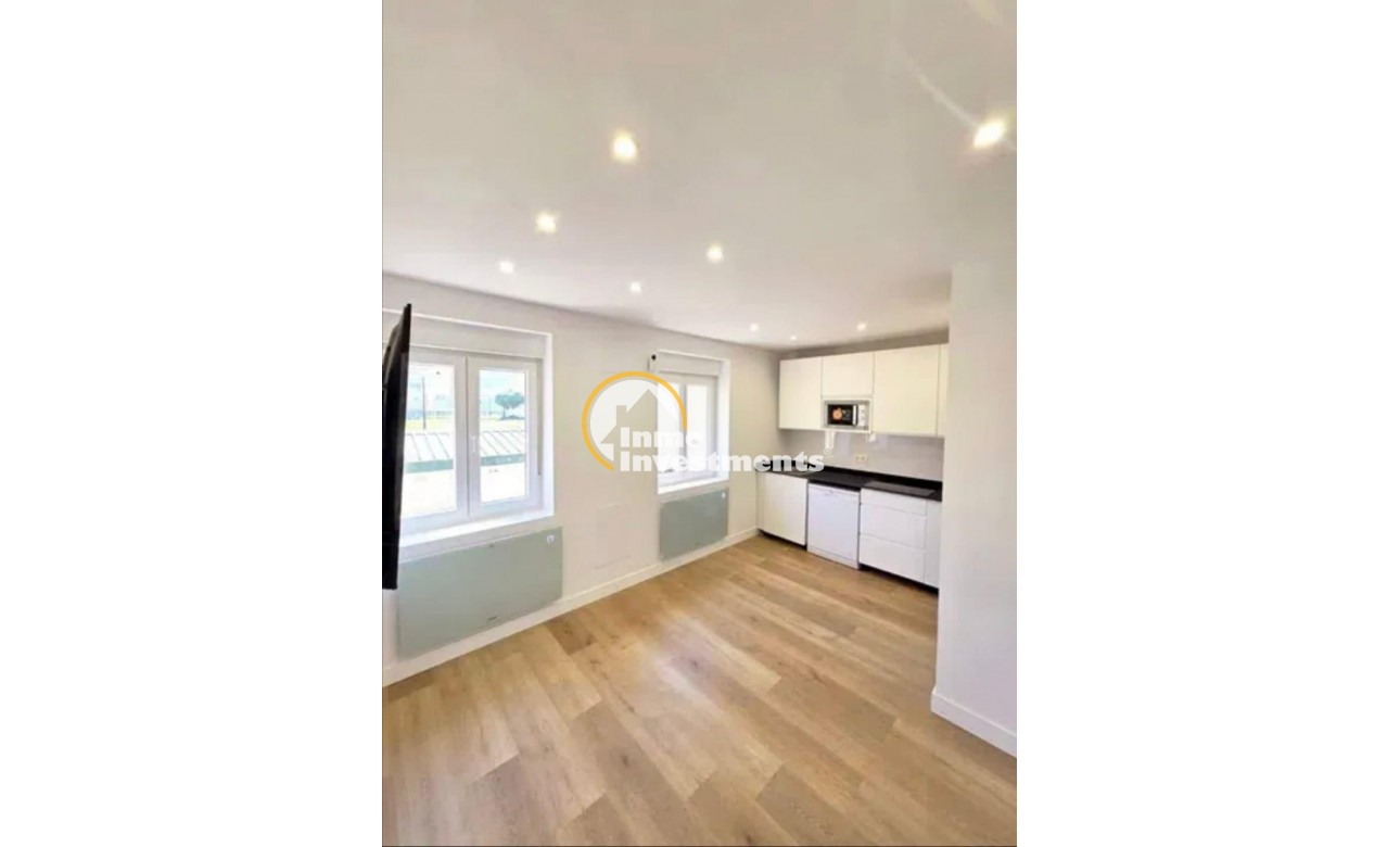 Reventa - Apartamento - Oviedo - La Manjoya-Parroquias Sur