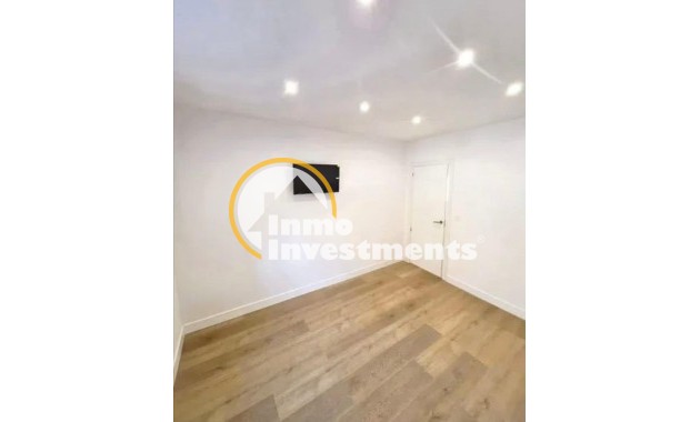 Reventa - Apartamento - Oviedo - La Manjoya-Parroquias Sur