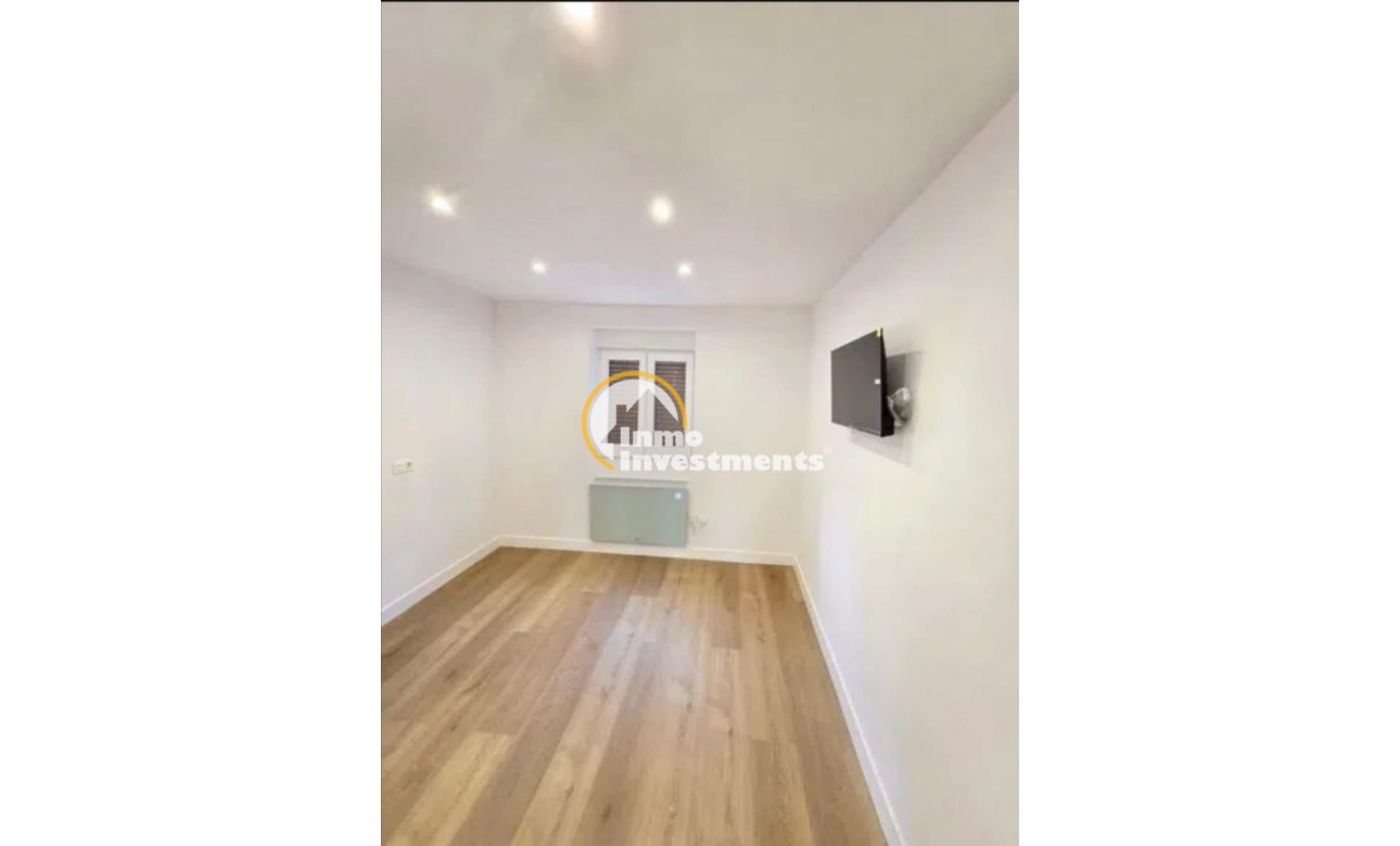 Reventa - Apartamento - Oviedo - La Manjoya-Parroquias Sur