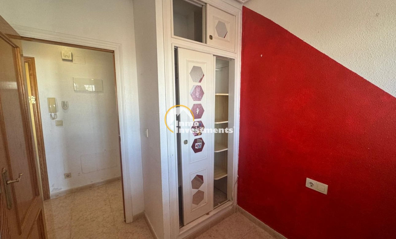Reventa - Apartamento - Torrevieja - Sector 25
