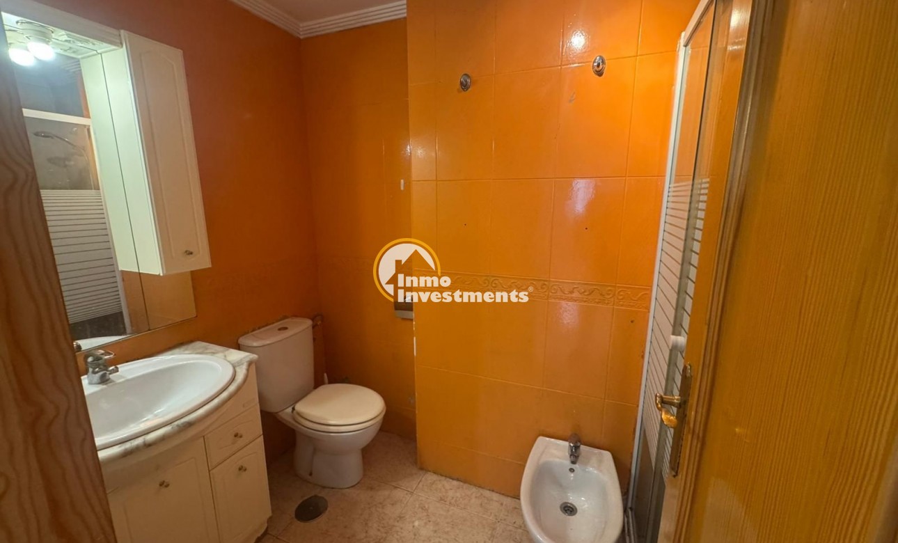 Reventa - Apartamento - Torrevieja - Sector 25