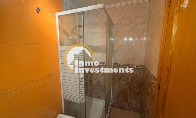 Reventa - Apartamento - Torrevieja - Sector 25