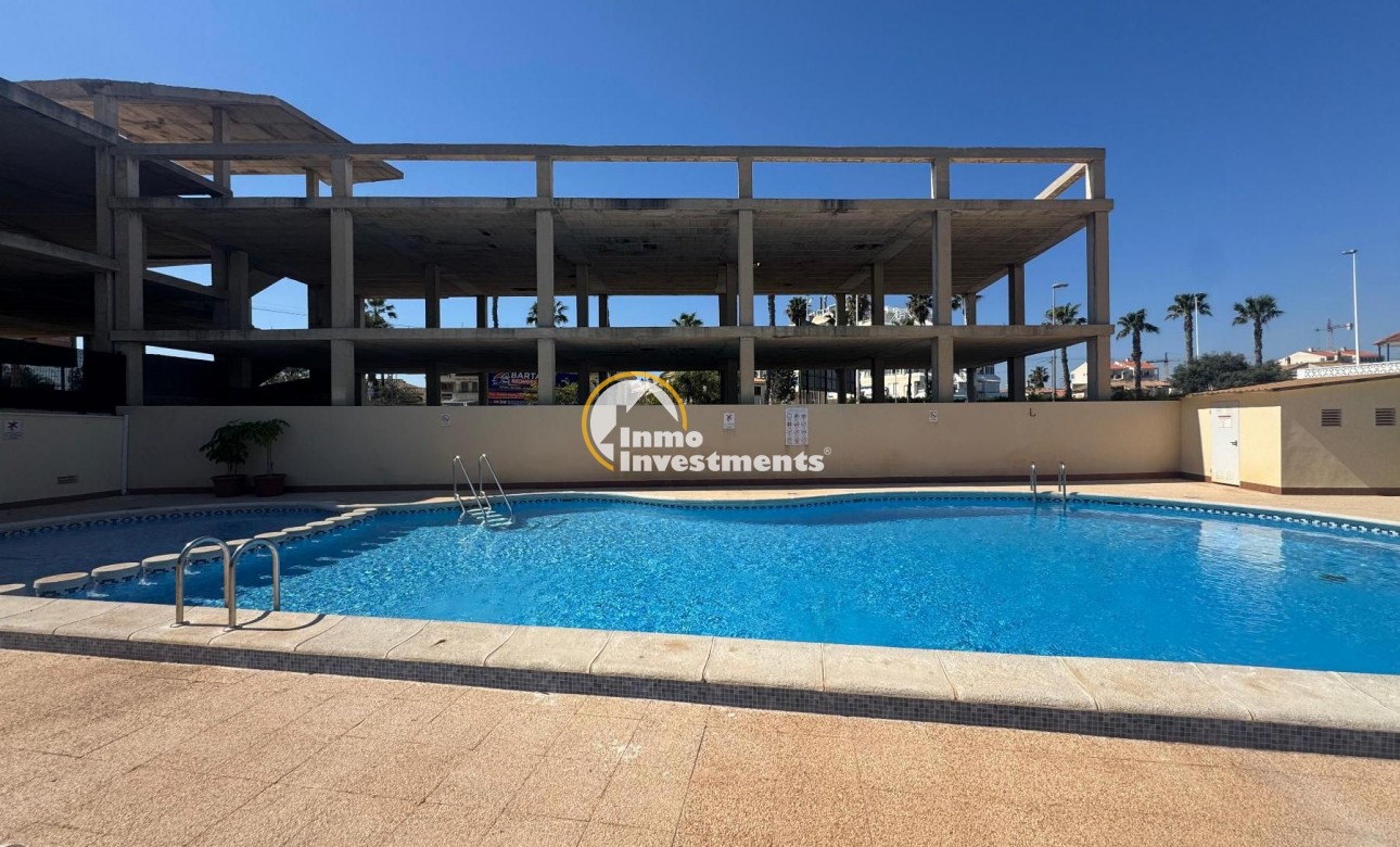 Reventa - Apartamento - Torrevieja - Sector 25