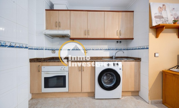 Resale - Apartment - Torrevieja - Playa de los Naufragos