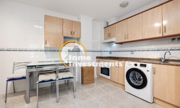 Resale - Apartment - Torrevieja - Playa de los Naufragos