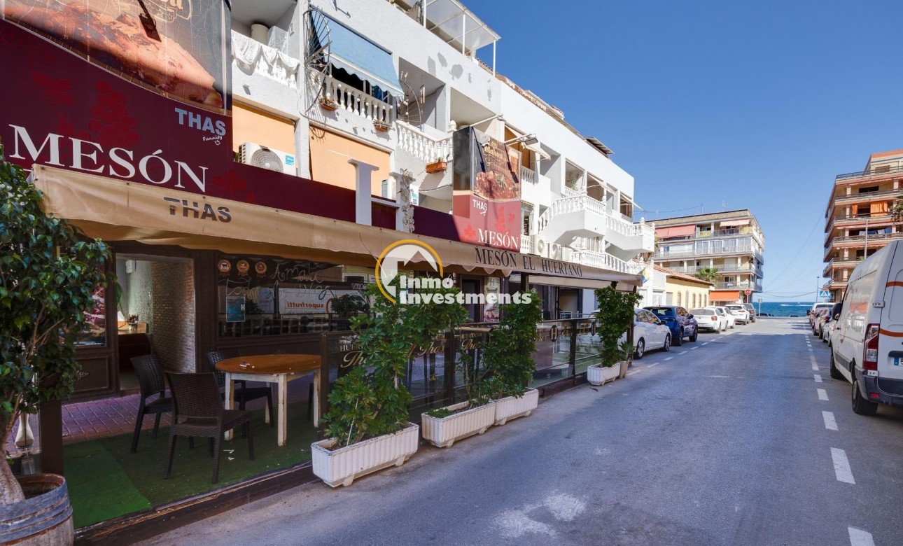 Resale - Apartment - Torrevieja - Playa de los Naufragos