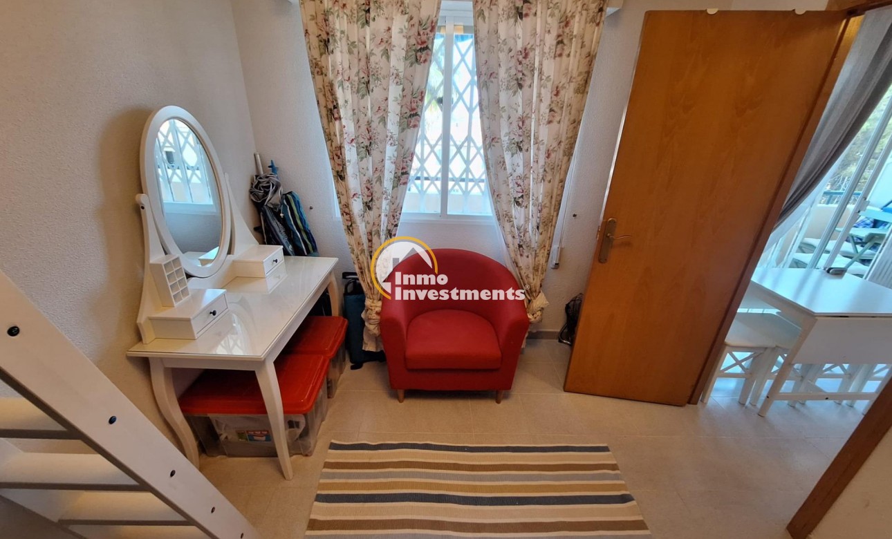 Alquiler larga temporada - Apartamento - Torrevieja - Sector 25