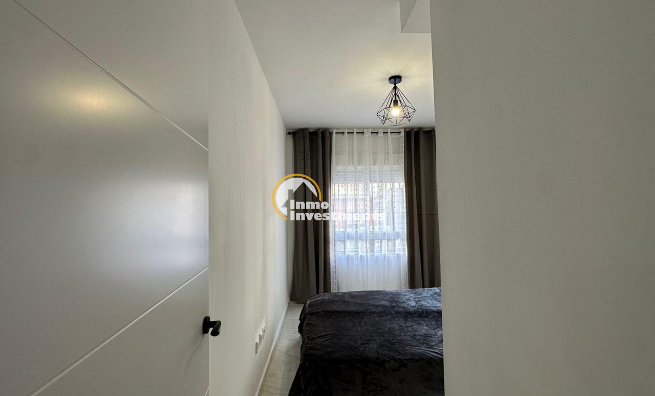 Resale - Bungalow - Torrevieja