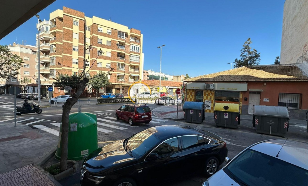 Resale - Bungalow - Torrevieja