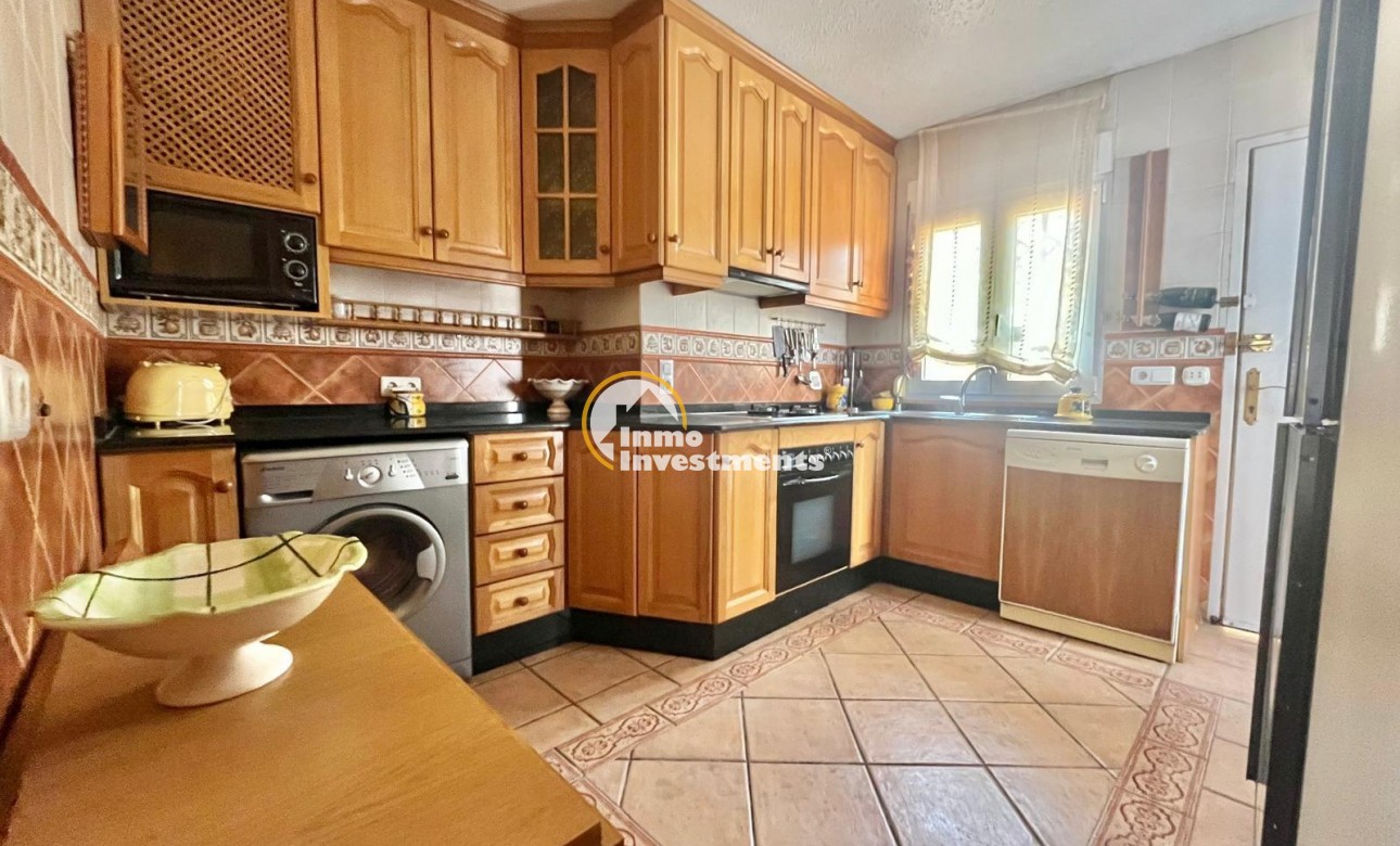 Resale - Villa - Torrevieja - Los Balcones - Los Altos del Edén