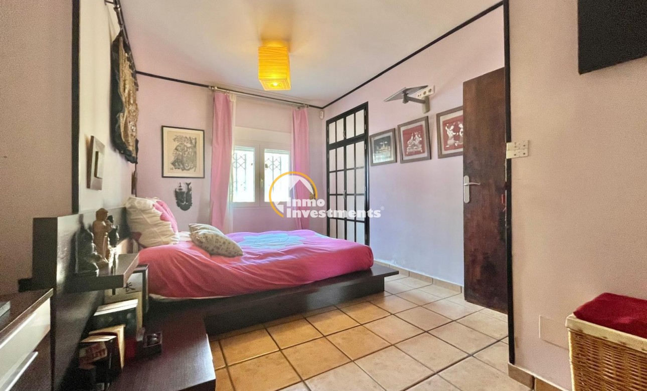 Resale - Villa - Torrevieja - Los Balcones - Los Altos del Edén