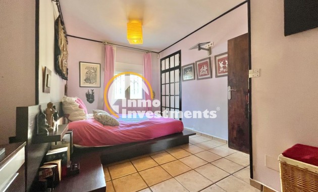 Resale - Villa - Torrevieja - Los Balcones - Los Altos del Edén