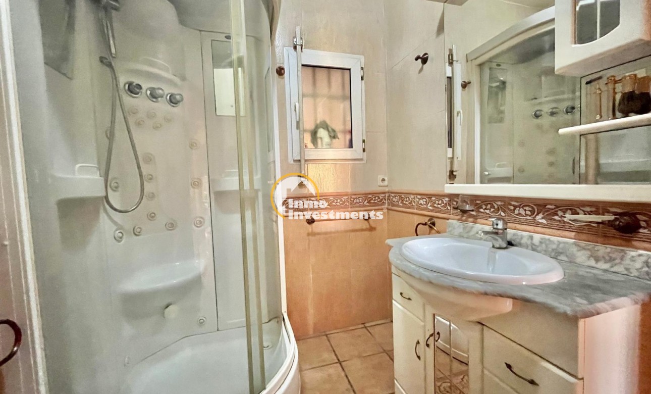 Resale - Villa - Torrevieja - Los Balcones - Los Altos del Edén