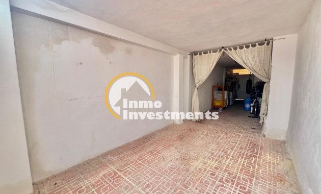 Resale - Villa - Torrevieja - Los Balcones - Los Altos del Edén