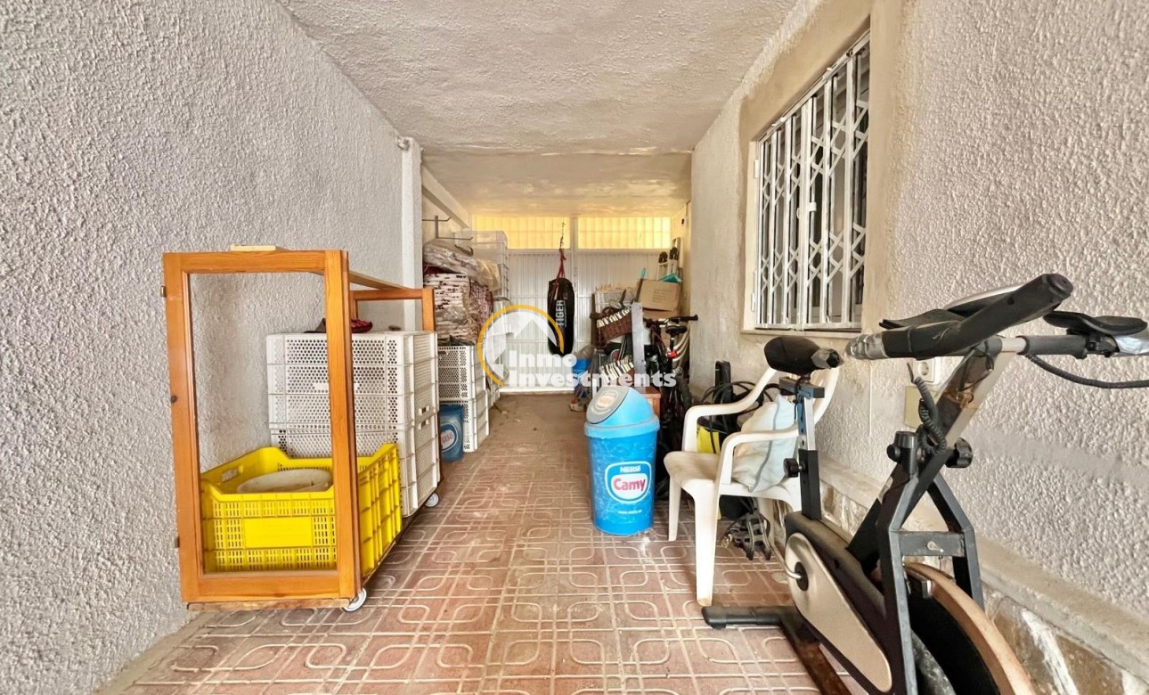 Resale - Villa - Torrevieja - Los Balcones - Los Altos del Edén